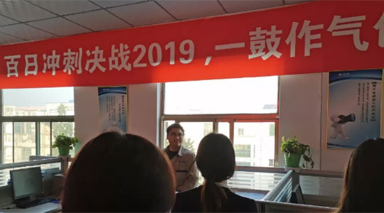 悠悠寸草心，感恩父母情 ‖ 德瑞克儀器舉行十一月份感恩父母情抽獎活動！